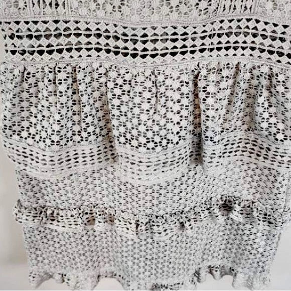 ASOS Missguided Lace Tiered Dress Sz. 8 NWOT - Picture 5 of 11